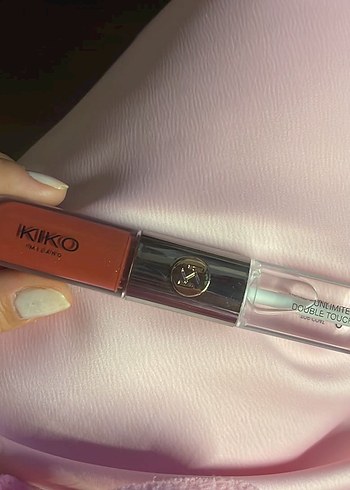 KIKO Milano Çift Uçlu Pastel Bej Ruj