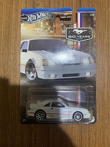  Hot wheels Mustang set
