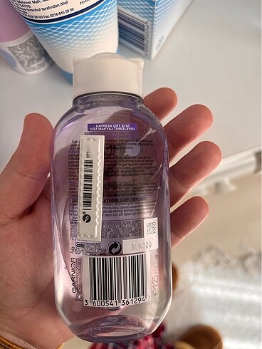 Garnier Garnier göz makyajı temizleyici