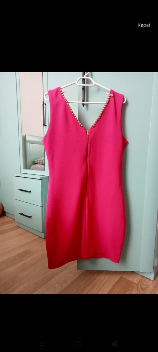 Pembe V Yaka Saten Kalem Elbise - Görsel 3