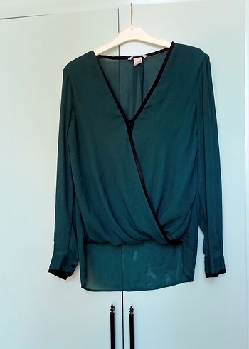 H&M Zümrüt Yeşili Uzun Kollu Drapeli Bluz - Görsel 3