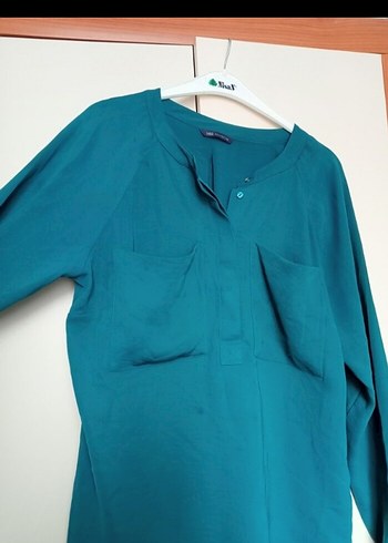 Turkuaz Parlak Düğmeli Kadın Gömlek - Görsel 2