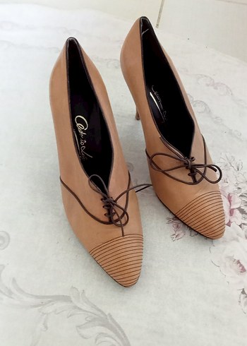 Bej Stiletto Topuklu Kadın Ayakkabı