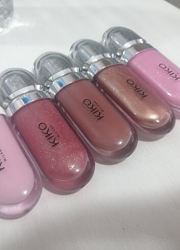 Kiko 17 numara gloss