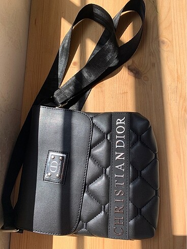  Beden Christian Dior çanta