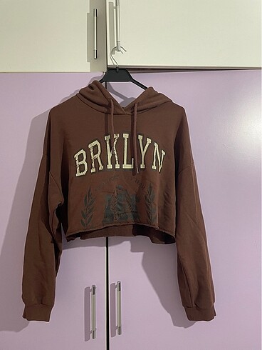 CROP SWEATSHİRT