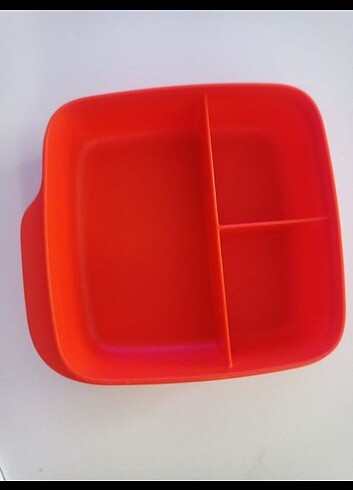 Beden Tupperware beslenme kabi