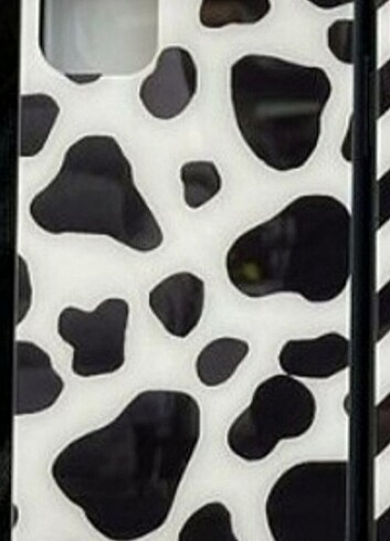 Iphone 13 arkası camlı inek desenli 