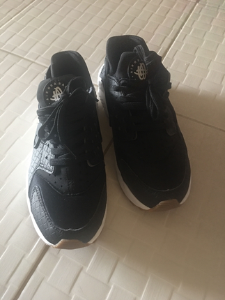 39 Beden Nike air huarache