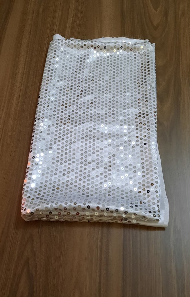 Parlak pullu parça kumaş - Görsel 3