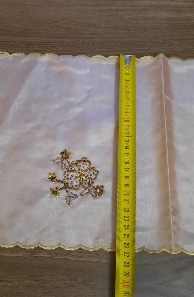 Nakışlı Bej Masa Örtüsü - Görsel 2