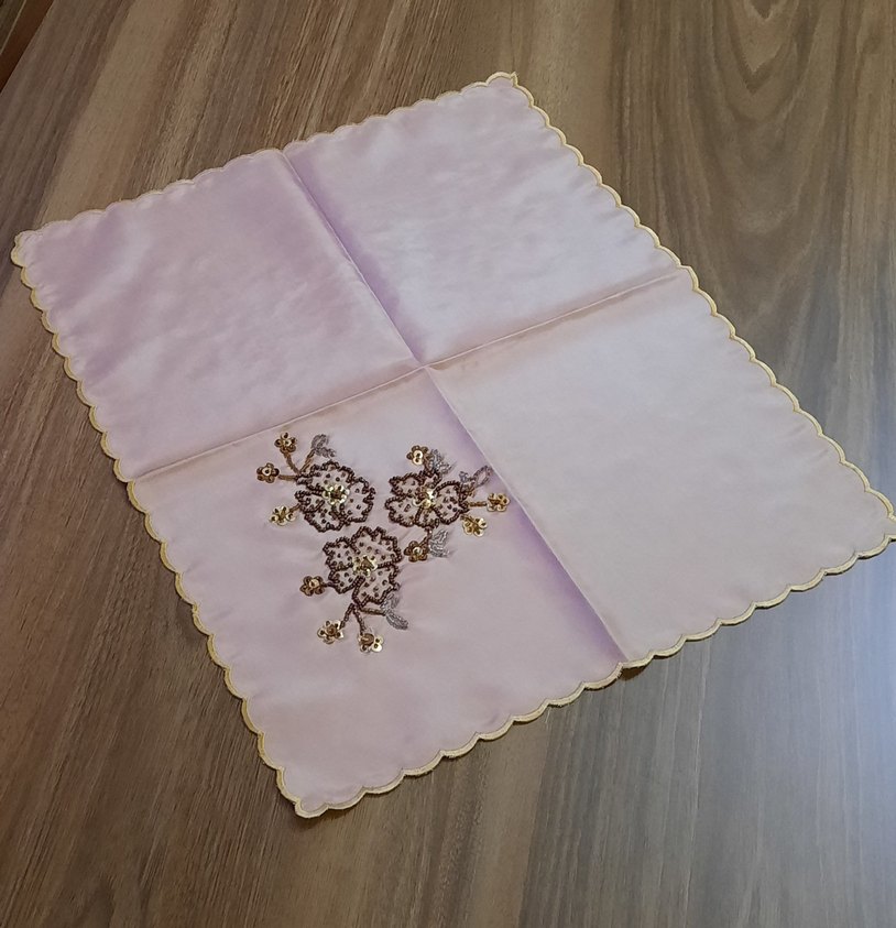 Nakışlı Pastel Masa Örtüsü - Görsel 5