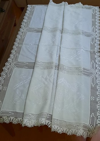 Beyaz Masa Örtüsü el emeği - Görsel 2