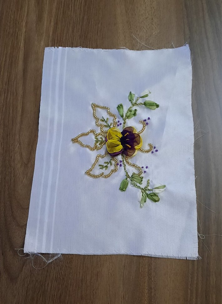 Beyaz İşlemeli Bohem tablo - Görsel 2