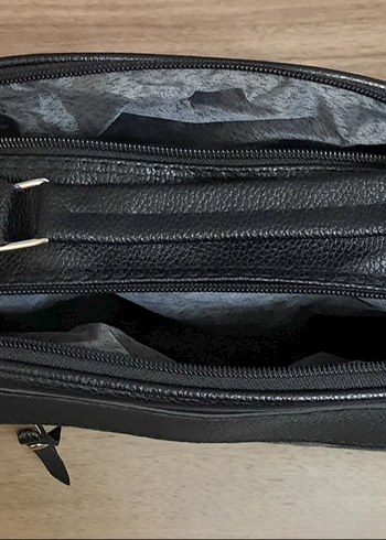 Siyah Deri Püsküllü Kadın Çanta - Görsel 3