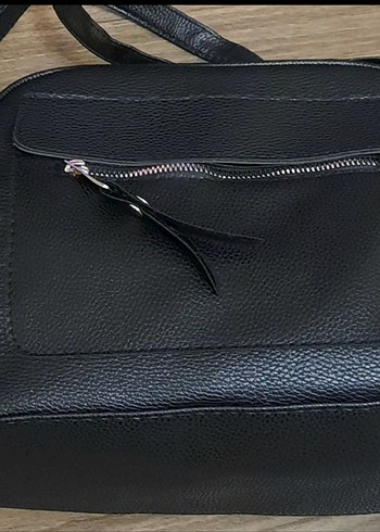 Siyah Deri Püsküllü Kadın Çanta - Görsel 2