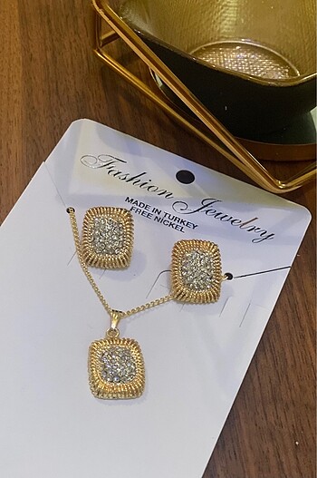  Beden Özel Seri Zirkon Set