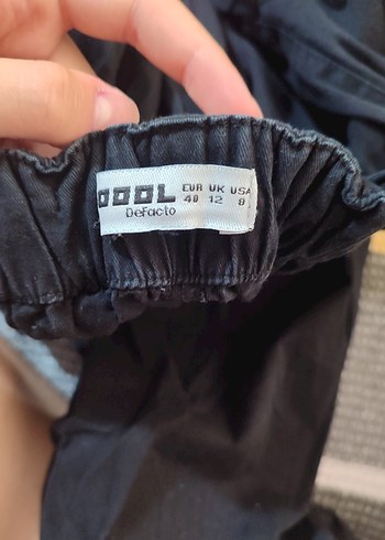 Siyah parasüt pantolon - Görsel 5