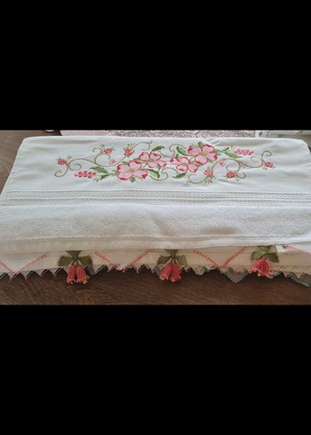 Nakışlı Beyaz Havlu Seti - Görsel 3