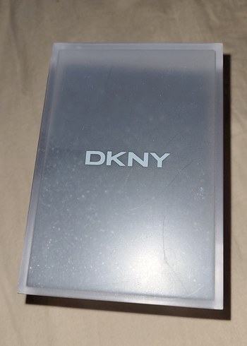 Gri DKNY Orjinal Saat kutusu
