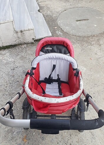 Diğer Beden kırmızı Renk BEBEK ARABASI