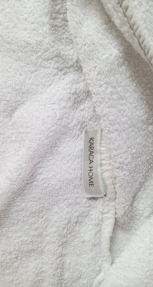 Kapüşonlu Erkek Çocuk Beyaz Bornoz - Görsel 2