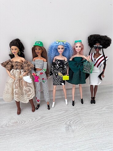 Barbie kıyafetleri