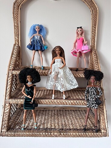 Barbie kıyafetleri