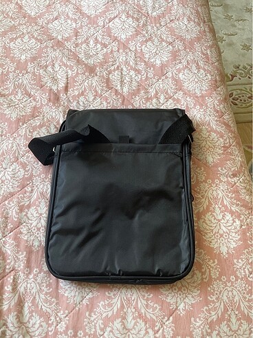 Tablet çantası