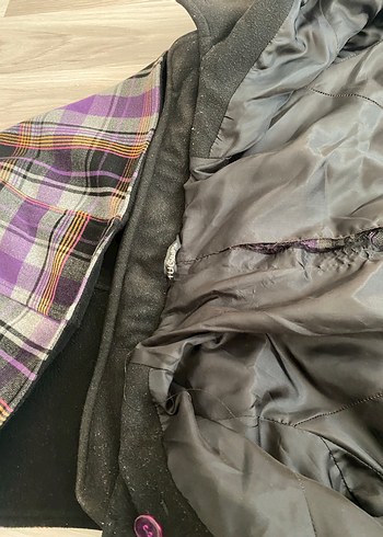 Düğmeli Mor Midi Kaban - Görsel 4