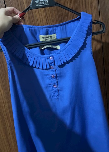 Mudo Dugmeli Kolsuz Mavi Kadin Bluz
