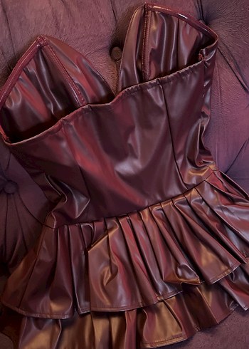 Bordo Deri Mini Fırfırlı Elbise - Görsel 2