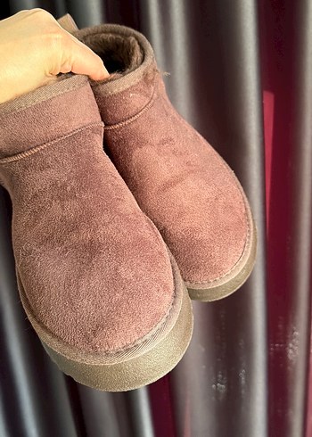 Ugg ürünü