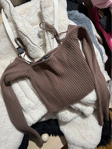 Zara triko omuz detayli bluz