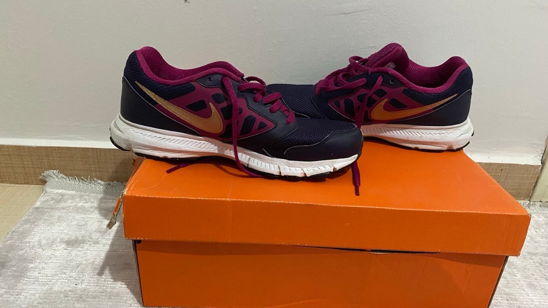 Nike Spor Ayakkabı - Görsel 5