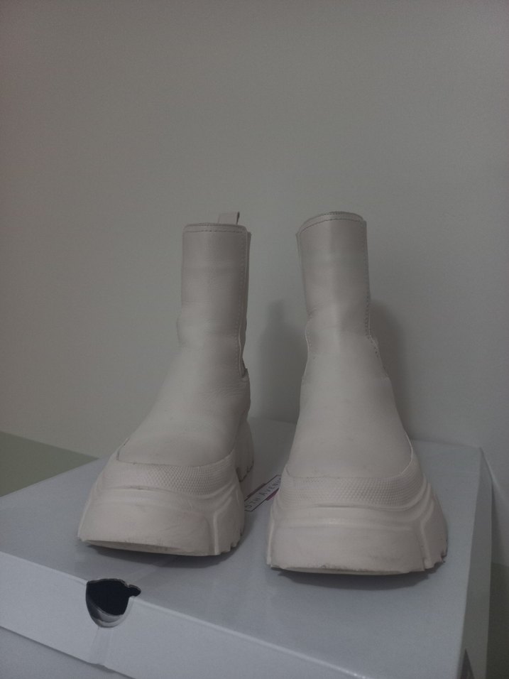 Beyaz Platform Topuklu Kadın Bot - Görsel 2