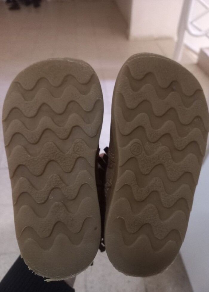 Çocuk botu - Görsel 4