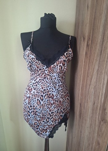 Leopar Desenli İnce Askılı Mini Gecelik - Görsel 2