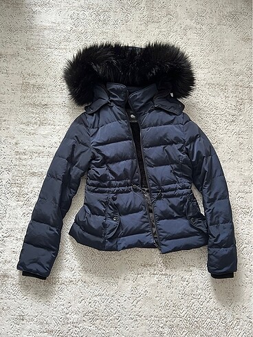 Zara mont