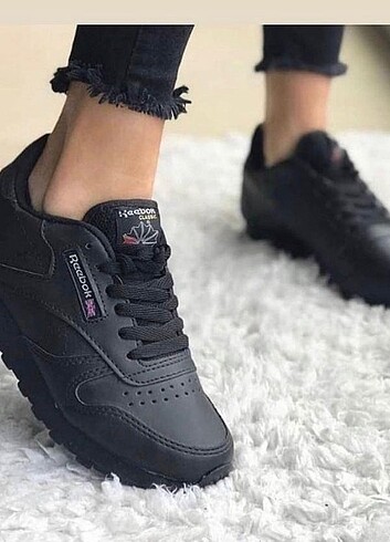 Reebok Siyah spor ayakkabı