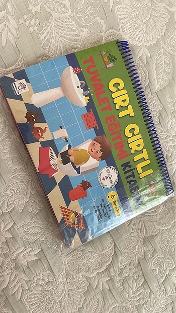 Cırt cırtlı kitap