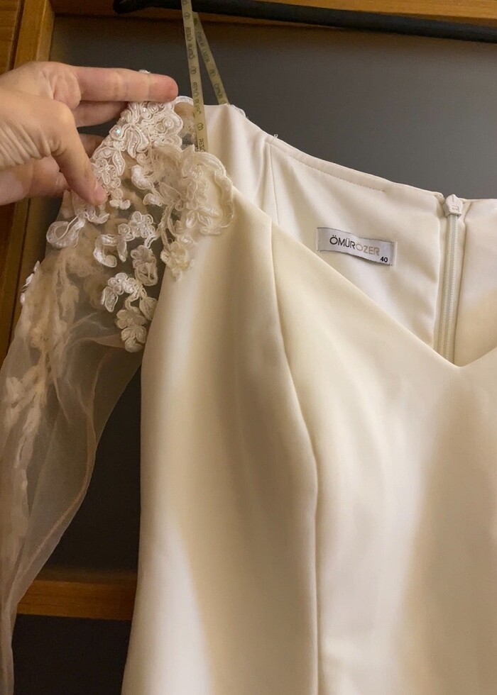 Beyaz elbise ömür özer marka - Görsel 2