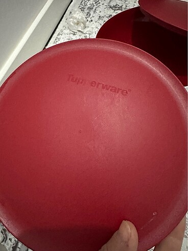 Beden kırmızı Renk 3.5ve 650 ml tupperware