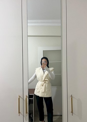 Kadın Beyaz Midi Şişme Yelek - Görsel 3