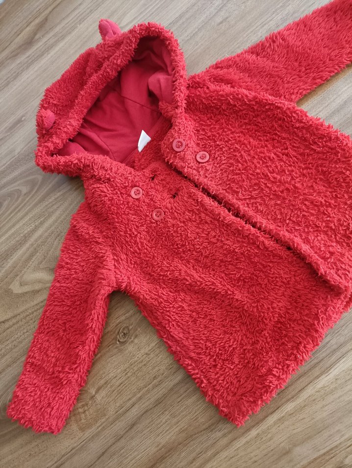 Kız Çocuk Kırmızı Kapüşonlu Kürklü Ceket - Görsel 2
