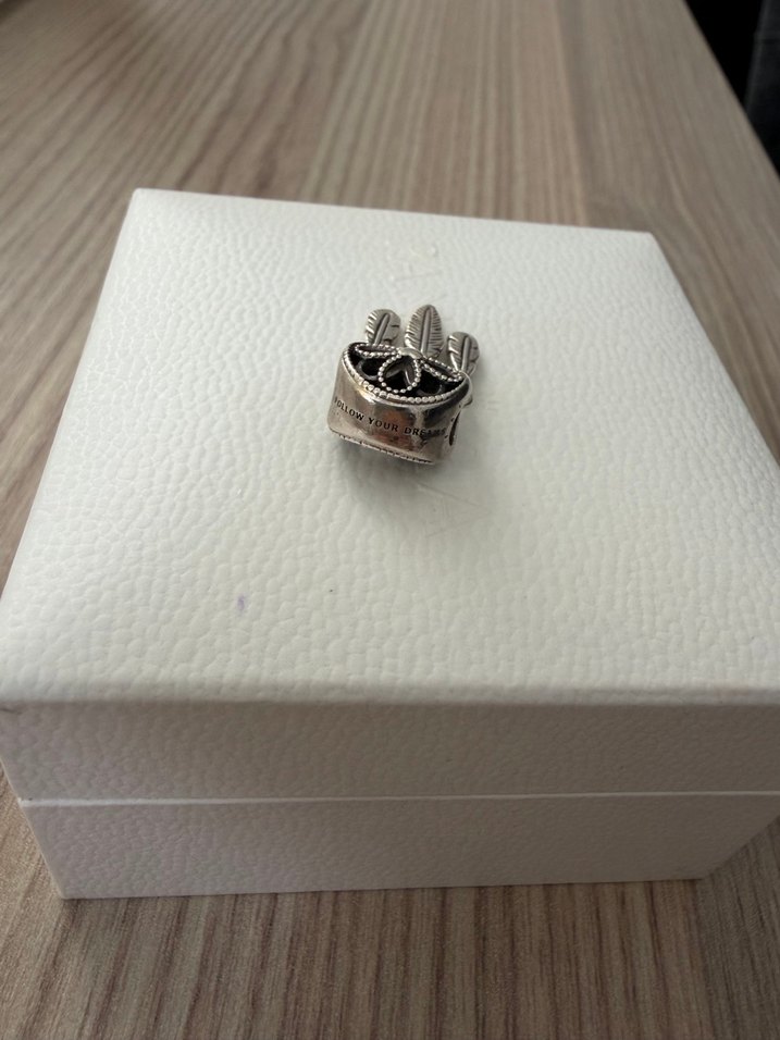 Orjinal Pandora Düş Kapanı Charm - Görsel 2