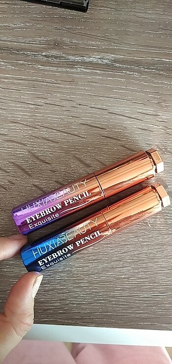 Eyeliner dipliner