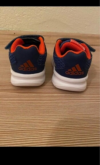 Adidas 19 numara unisex bebek ayakkabı