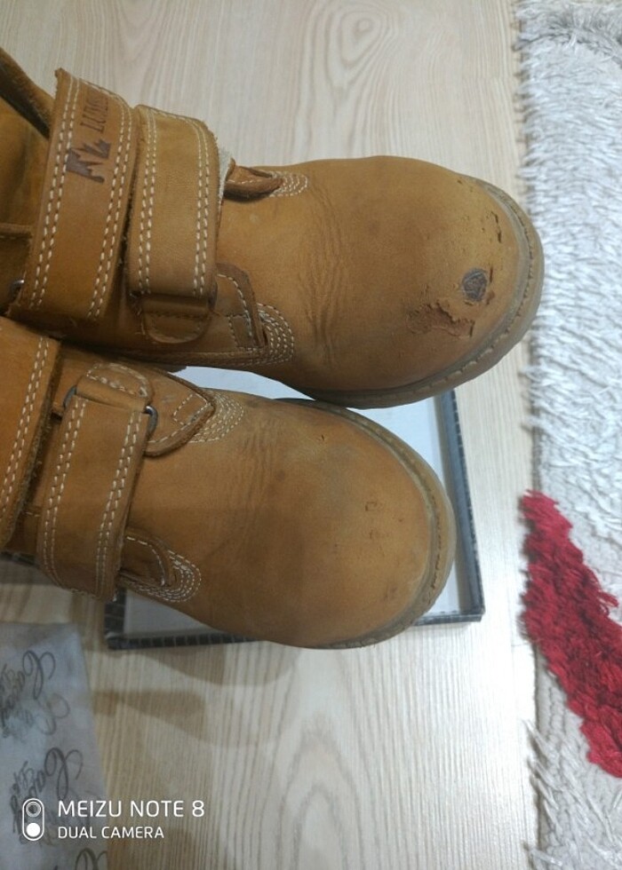 erkek cocuk bot - Görsel 2