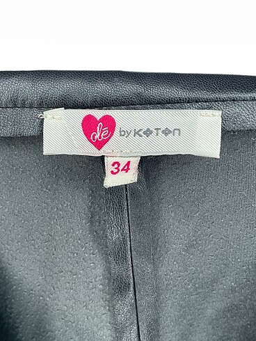 34 Beden siyah Renk Koton Düz Kesim %70 İndirimli.